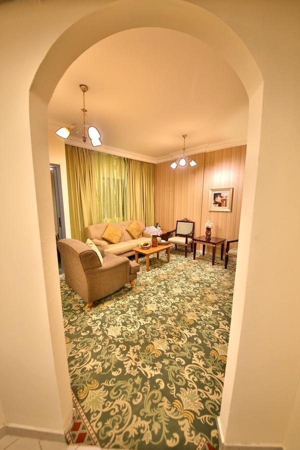 Midtown Furnished Apartments Ajman Exterior photo