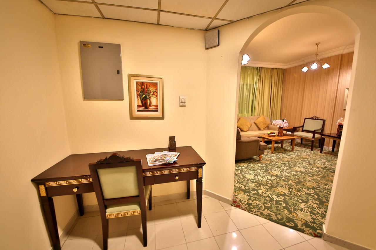 Midtown Furnished Apartments Ajman Exterior photo