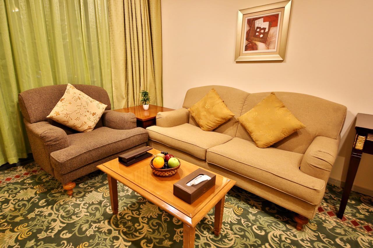Midtown Furnished Apartments Ajman Exterior photo