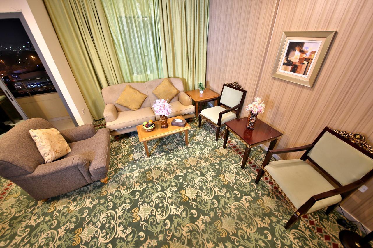 Midtown Furnished Apartments Ajman Exterior photo
