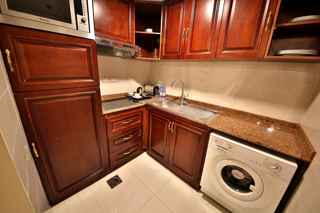 Midtown Furnished Apartments Ajman Exterior photo